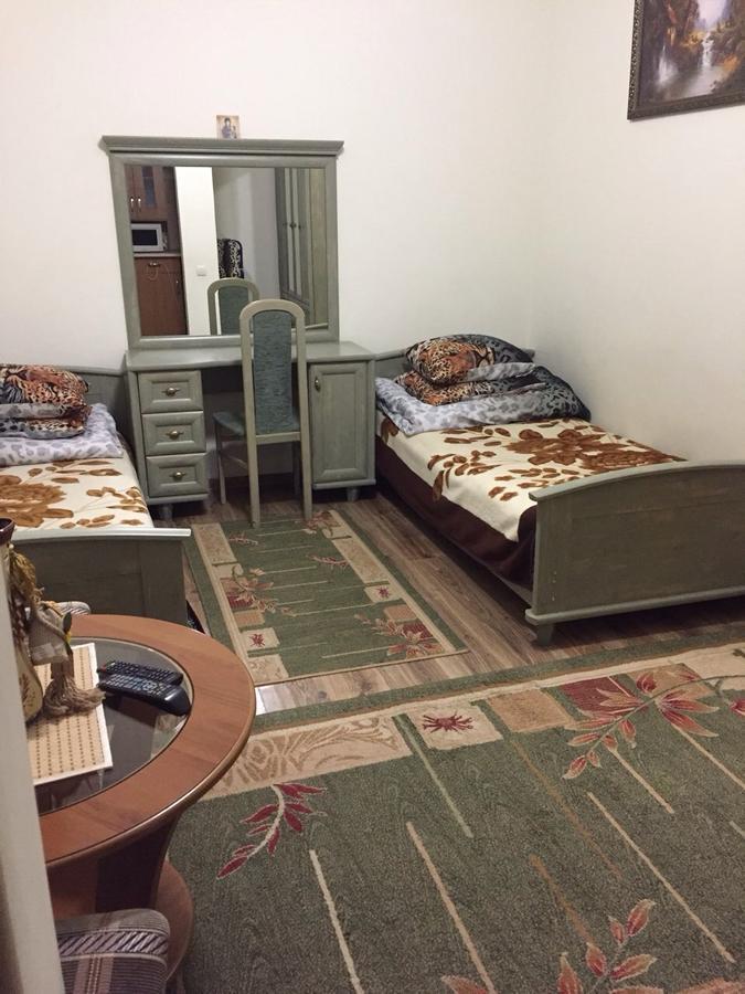 Hotel U Zubrytskyh à Trouskavets Extérieur photo